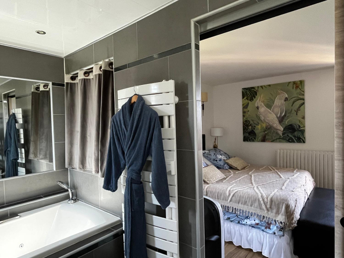 Bedroom, VILLA LES HAUTS VALLONS, Tarn-et-Garonne