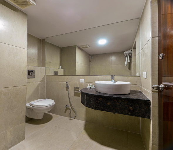 Bathroom, Hotel Pushpvilla, Agra