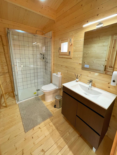 Bathroom 4, Quinta Altamira, Portalegre