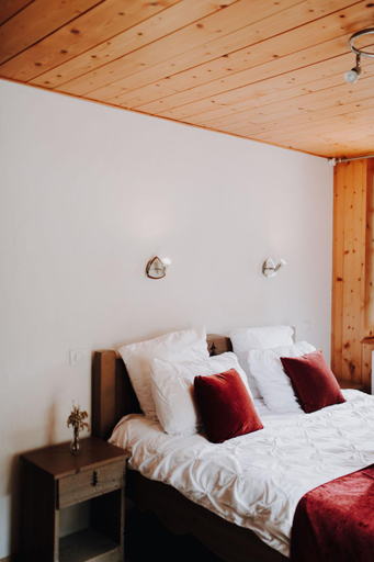 Others 3, Kern, Haute-Savoie