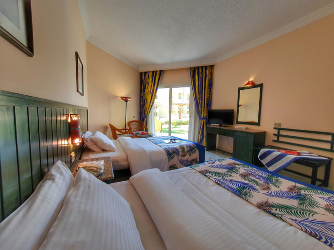 Bedroom 3, Palm Beach Resort Families and Couples only, Al-Ghurdaqah