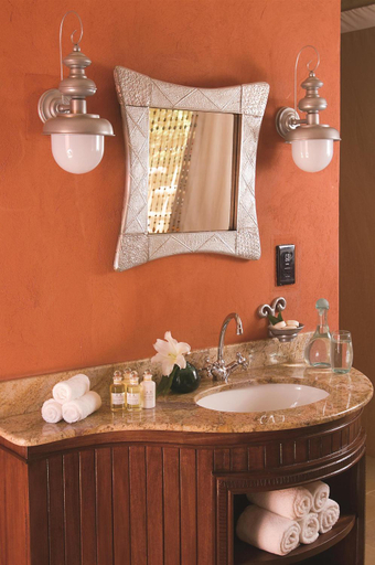 Bathroom 5, Fairmont Mara Safari Club, Narok West
