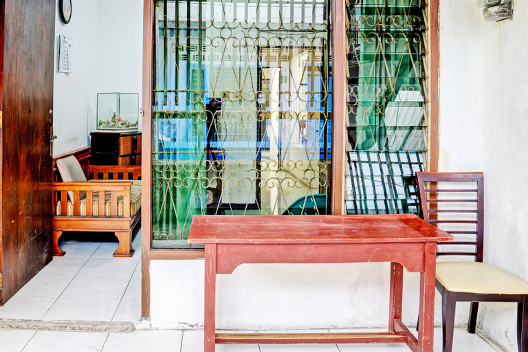 Public Area 2, SPOT ON 93475 Garuda Homestay Syariah, Sukabumi