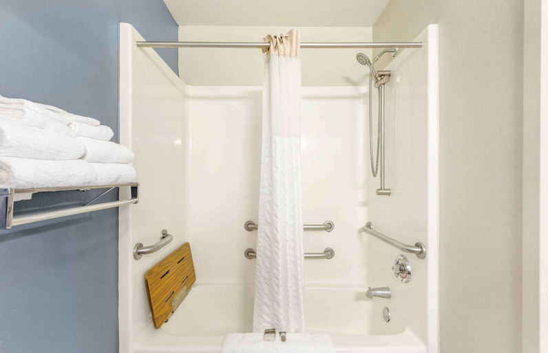 Bathroom 4, Extended Stay America Suites Memphis Germantown West, Shelby