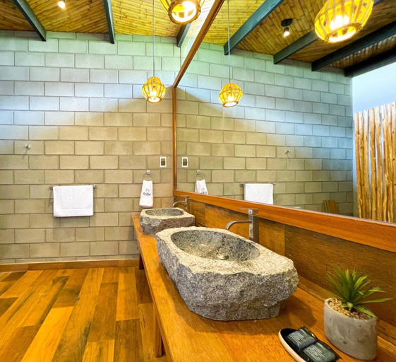 Bathroom, DIEM Vichayito Beachfront Eco-Luxury, Talara