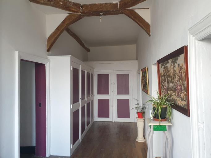 Others 4, Le Chateau, Haute-Vienne
