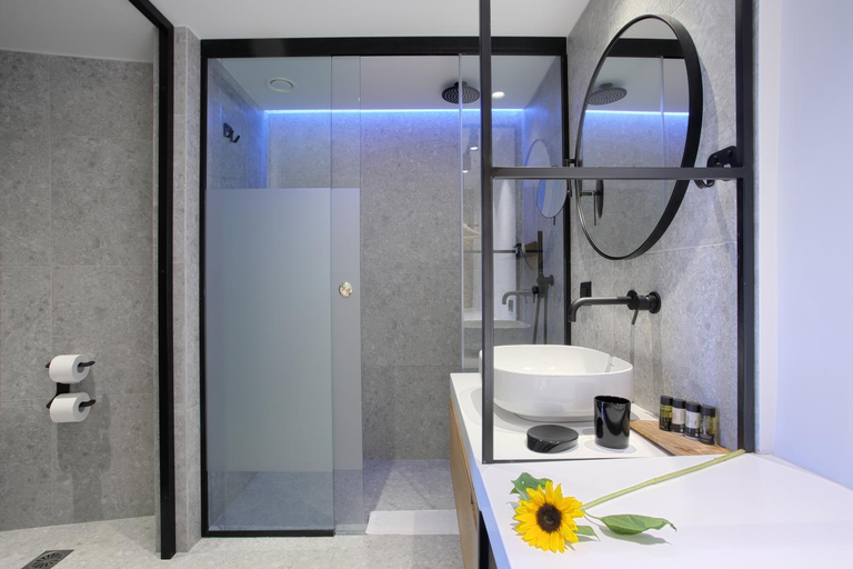 Bathroom 5, Ikaros Beach, Luxury Resort & Spa, Crete