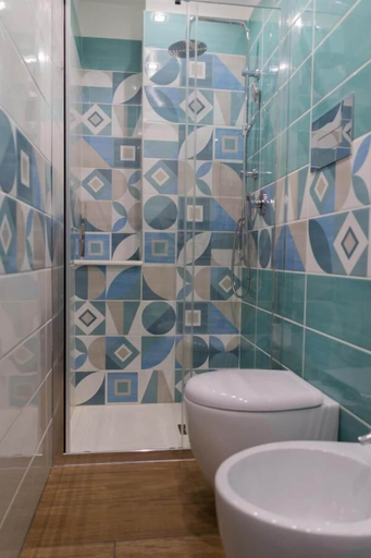 Bathroom 4, Yes I Know My Room - Storico, Napoli