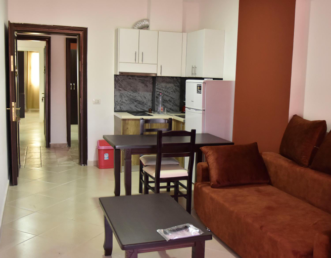 Others 5, Apartamente Antoni Shengjin, Lezhës