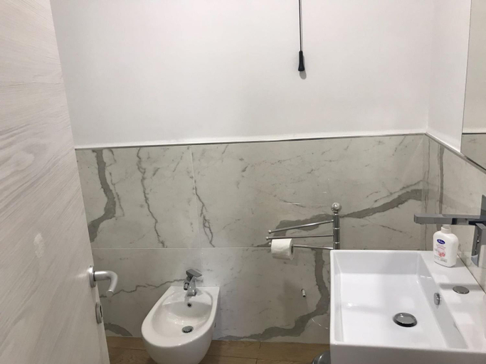 Others 4, Luxury Suite terrazze e vista mare, Messina