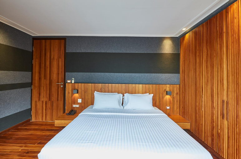 Bedroom 14