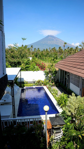 Swimming Pool 9