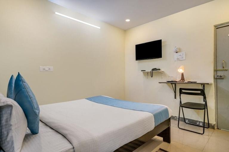 Bedroom 3, iROOMZ KSR Luxury Rooms, Ranga Reddy