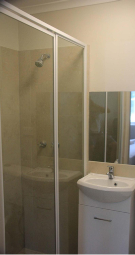 Bathroom 17