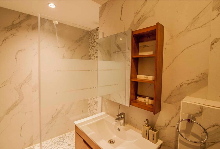 Bathroom 3, Hotel Sonar Bangla Taki, North 24 Parganas