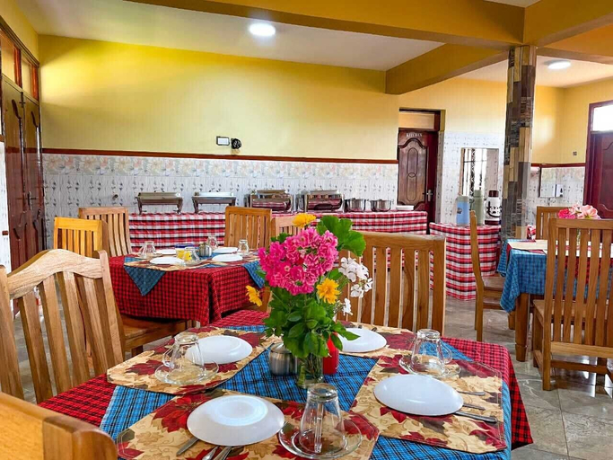 Food & Drinks, PERIGRIN REST HOUSE, Karatu