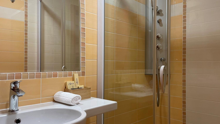 Bathroom 6