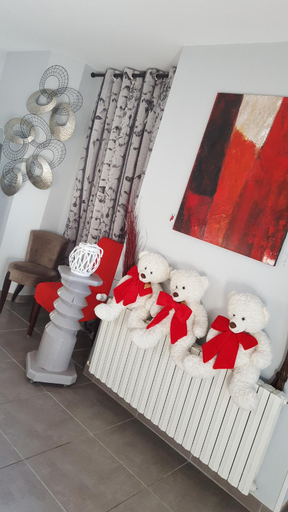 Others 5, HOTEL Le 6 3 Home PORT EN BESSIN Parking prive gratuit, Calvados