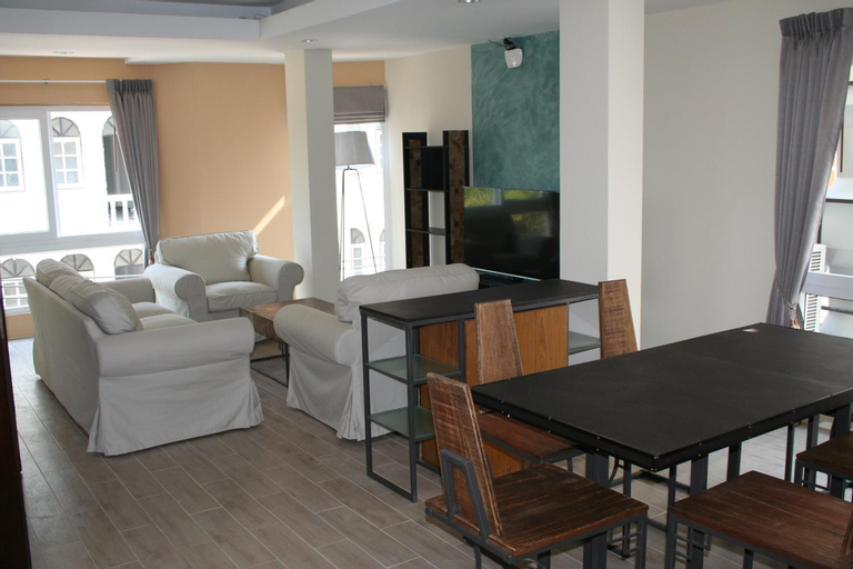 Dining Room 7