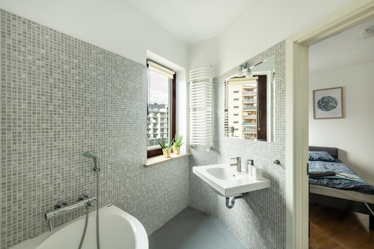 Bathroom 3, Waw pokoje Wilanow, Warsaw