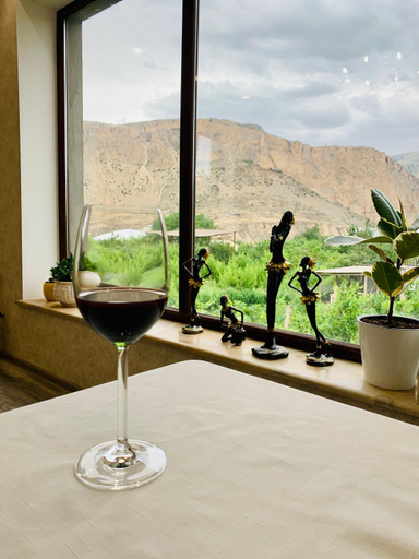 Food & Drinks 3, Siran Guest House