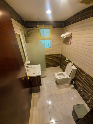 Bathroom 5, ARJAN QURTUBA SERVICED APARTMENTS, Al Khobar