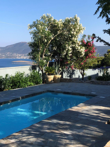 Shower 4, Villa-Agave , by the sea in Porto-Rafti outside Athens, Attica
