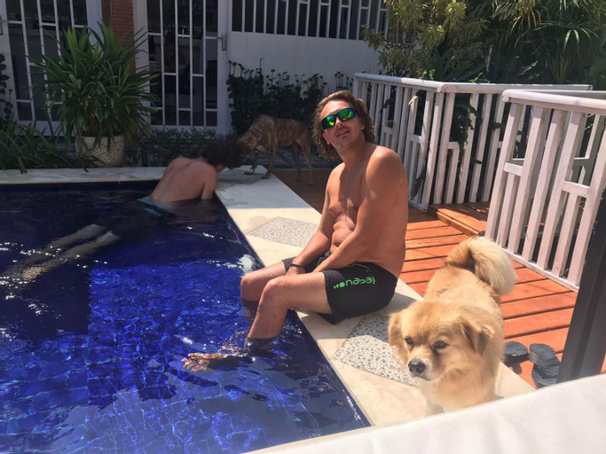 Swimming Pool 9