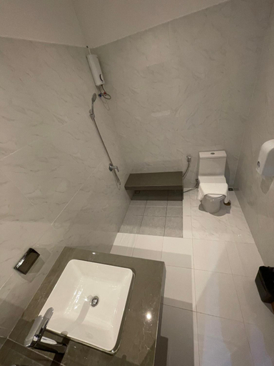 Bathroom 4, Alleyhill Phuket - Private & Cozy Boutique, Phuket Island