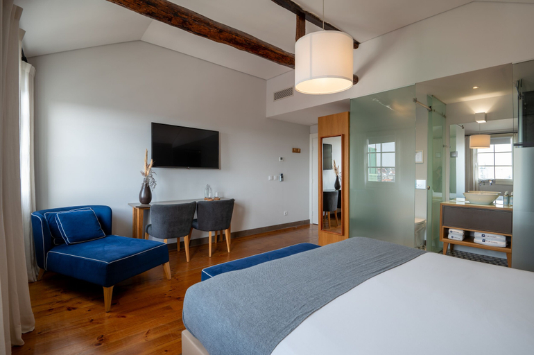 Bedroom 4, Santa Catarina FLH Suites, Porto