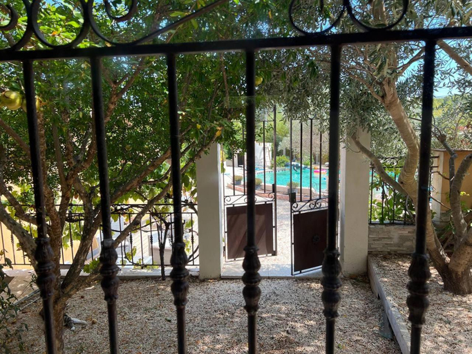 Others 1, Villa Avila, Var