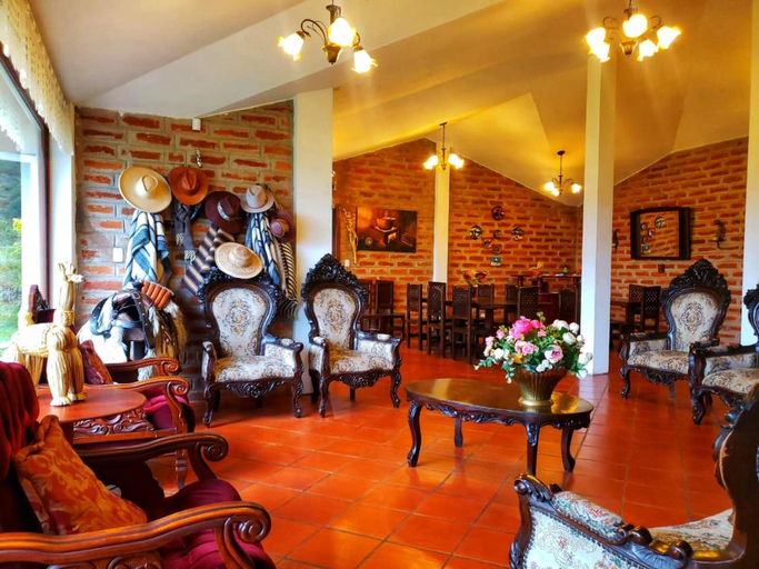 Food & Drinks 5, Balcon al Cotopaxi Hosteria, Rumiñahui