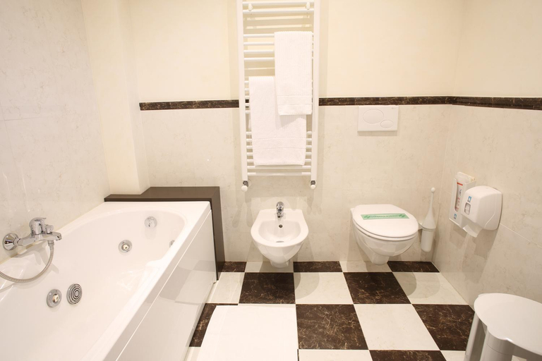 Bathroom 4, Hotel Isola di Caprera, Venezia