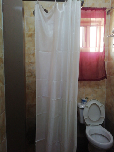Bathroom 3, Icon valley Hotel limited, AbujaMun