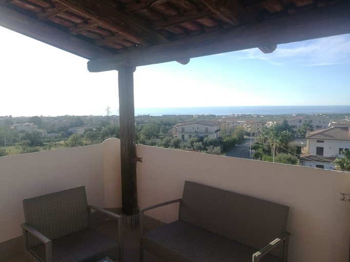 Others 5, B&B Marino, Cosenza