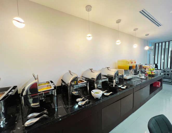 Food & Drinks 5, La Quinta by Wyndham Reynosa, Reynosa