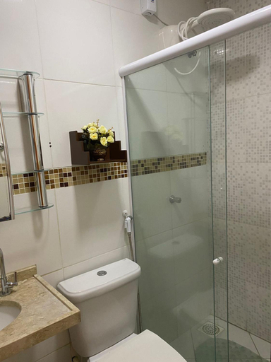 Bathroom 3, Bertolini Hotel, Quixada