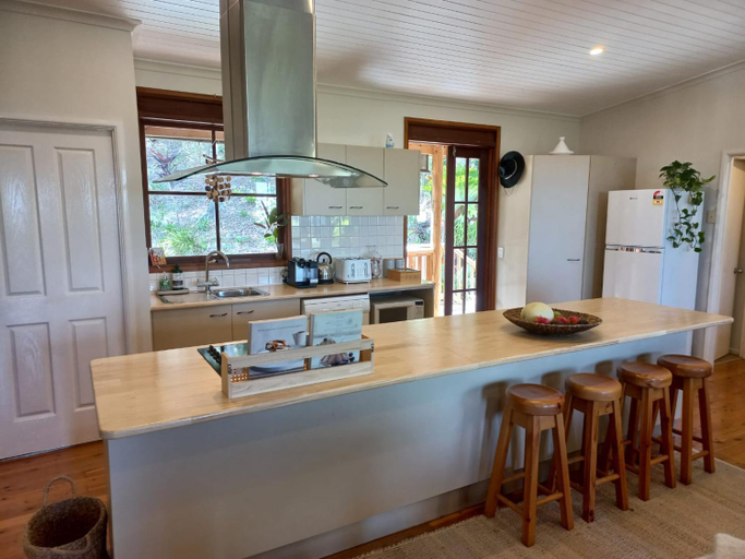Others 3, The Junglehouse Noosa, Maroochy