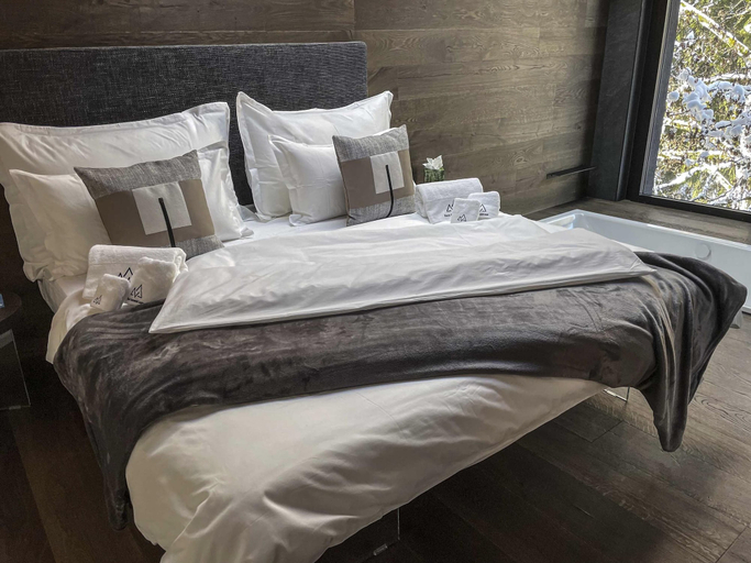 Bedroom 3, Black Summit Boutique Resort Laax, Surselva