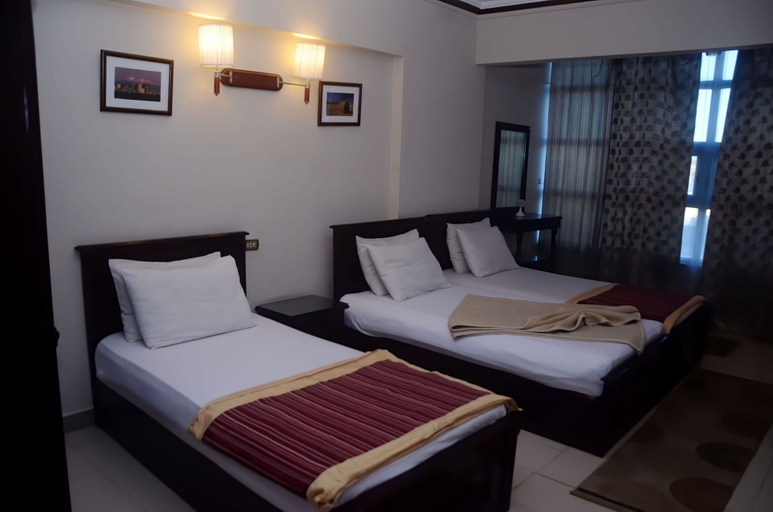 Others 4, New Siesta Hotel, Alexandria