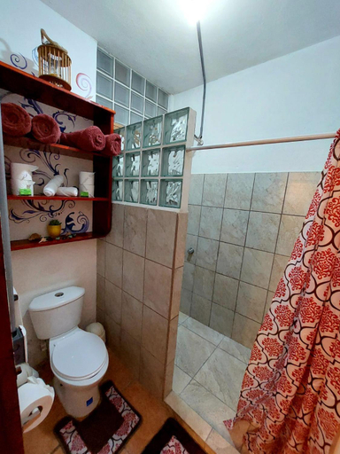 Bathroom 3, Hotel Casa Vito Beachfront, Talamanca