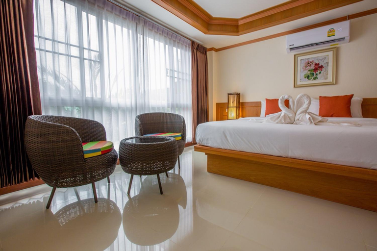 Bedroom 13
