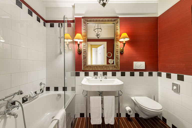 Bathroom 5, Hotel Kipling, Genève