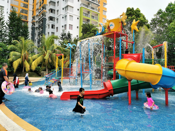 Swimming Pool 4