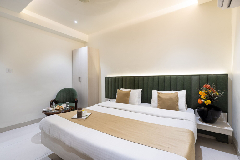 Bedroom 4, Hotel Meghdoot, Bhopal