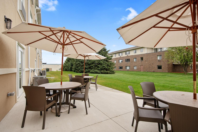 Others 5, Cobblestone Hotel - Austin, Mower