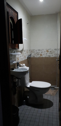 Bathroom, Riad Nouhal, Marrakech