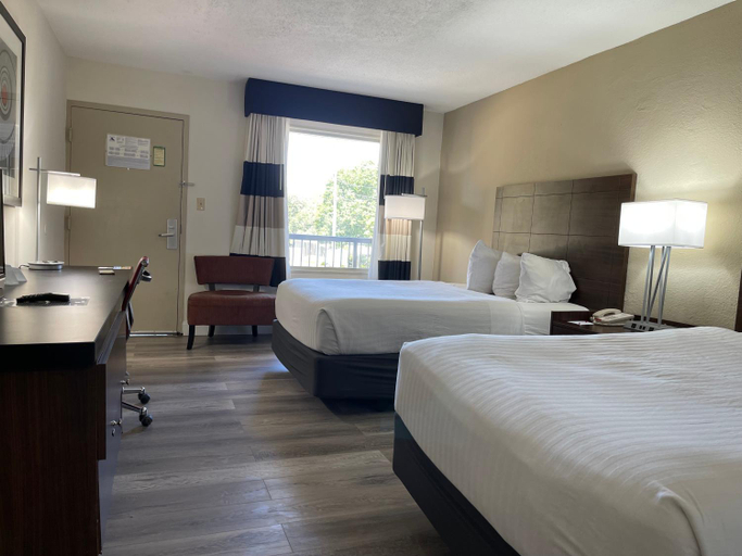 Others 3, Remodeled, Huge Pool, Tiki Bar & Grill, Quiet Room, Manatee