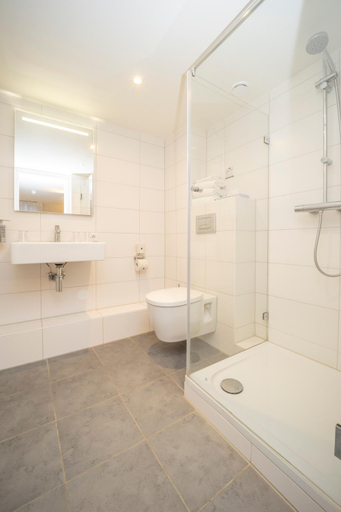 Bathroom 4, Fletcher Hotel Valkenburg, Valkenburg aan de Geul