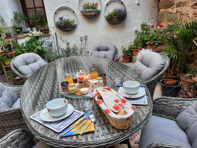 Food & Drinks 5, Maison du Coquelicot, Aude